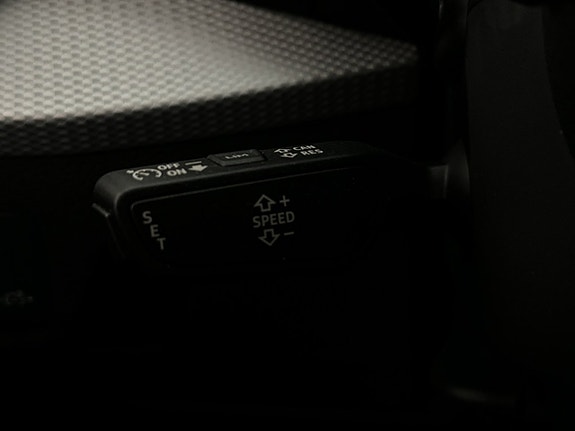 Audi Q2 14 of 28
