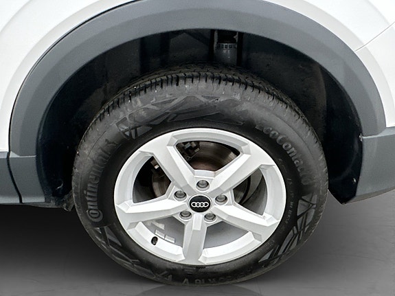 Audi Q2 25 of 28