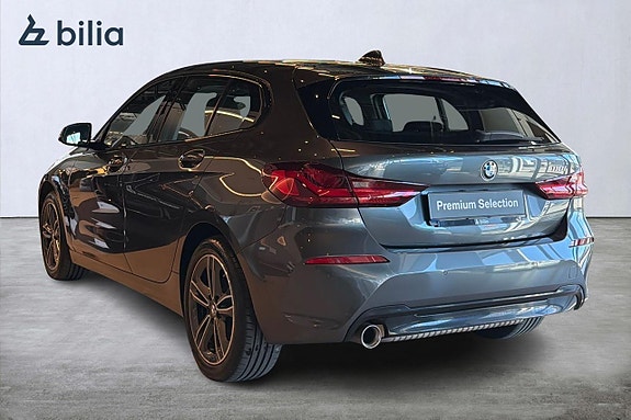 BMW 118i 5 of 19