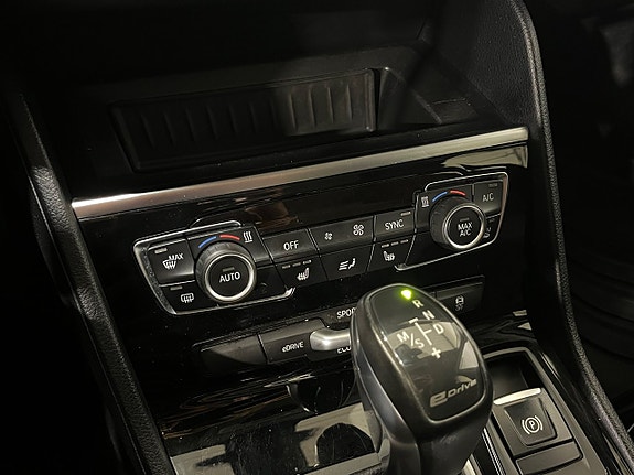 BMW 225xe 17 of 20