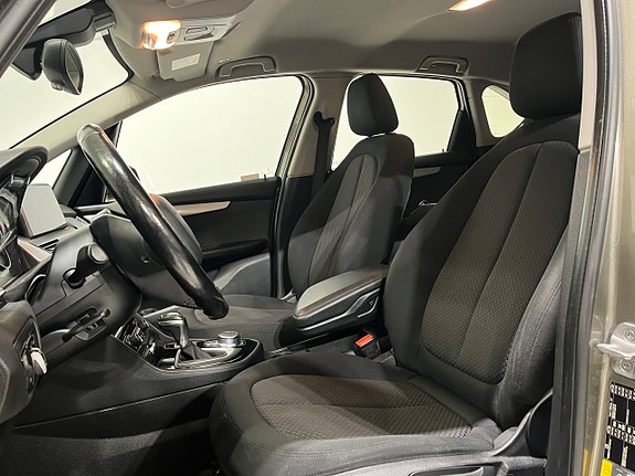 BMW 225xe 9 of 20