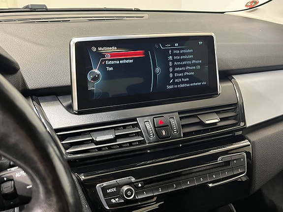 BMW 225xe 19 of 20