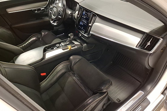 Volvo V90 11 of 26