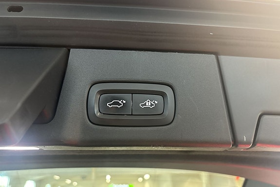 Volvo V90 25 of 26