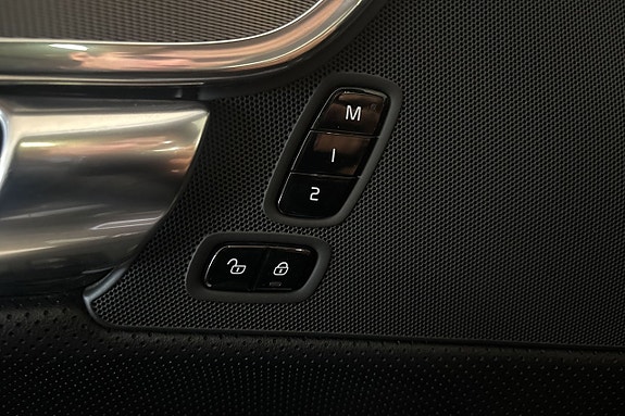 Volvo V90 21 of 26