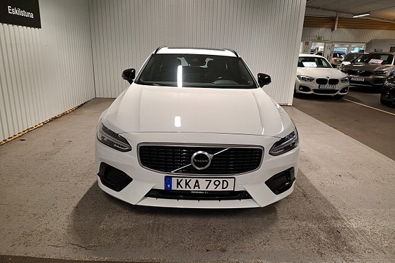 Volvo V90 8 of 26