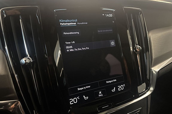 Volvo V90 18 of 26