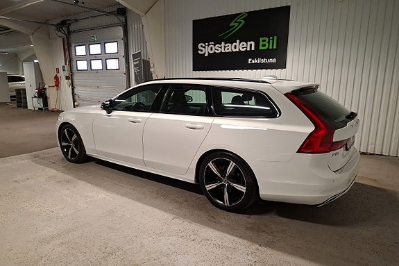 Volvo V90 3 of 26