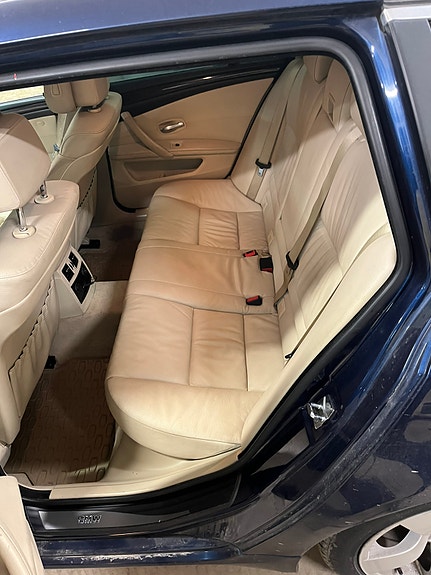 BMW 525d 5 of 9