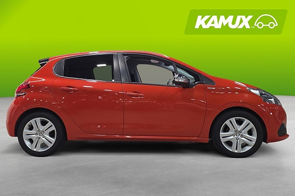 Peugeot 208 2 of 23