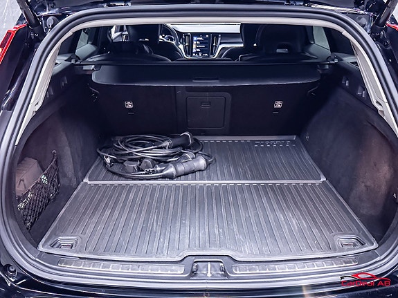 Volvo V60 17 of 30
