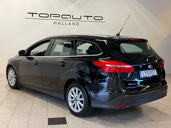 Ford Focus 3 of 18