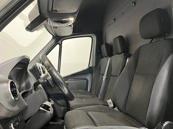 Mercedes-Benz Sprinter 319 9 of 19