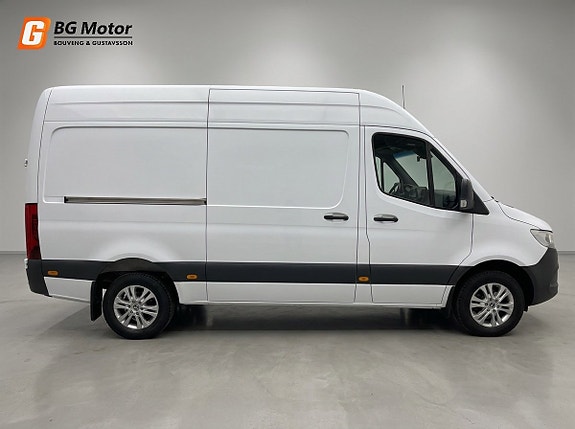 Mercedes-Benz Sprinter 319 3 of 19