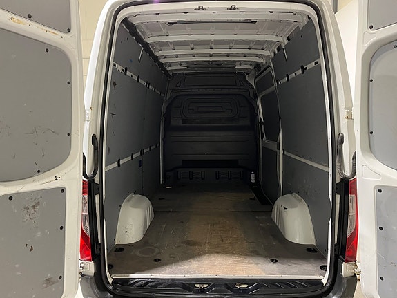 Mercedes-Benz Sprinter 319 11 of 19