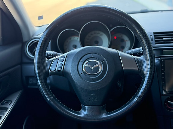 Mazda 3 8 of 10