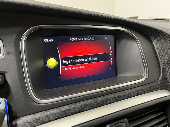 Volvo V40 Cross Country 17 of 20