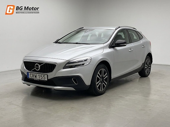 Volvo V40 Cross Country 8 of 20
