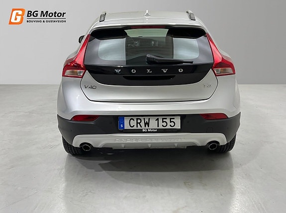 Volvo V40 Cross Country 5 of 20