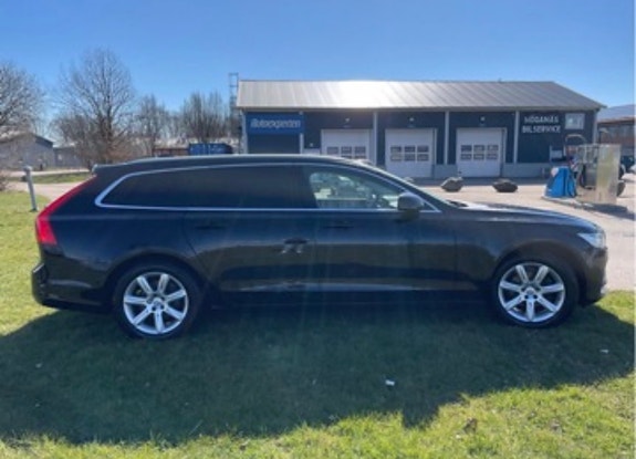 Volvo V90 8 of 11