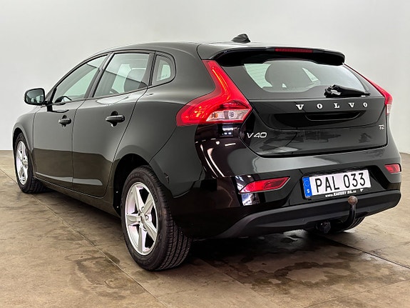 Volvo V40 4 of 23