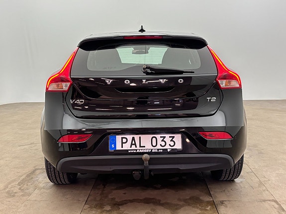 Volvo V40 5 of 23