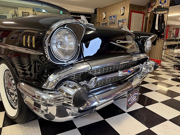 Chevrolet Bel Air 3 of 27