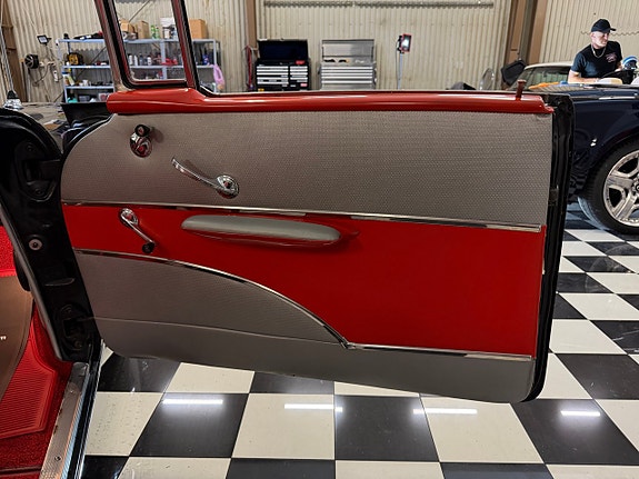 Chevrolet Bel Air 21 of 27