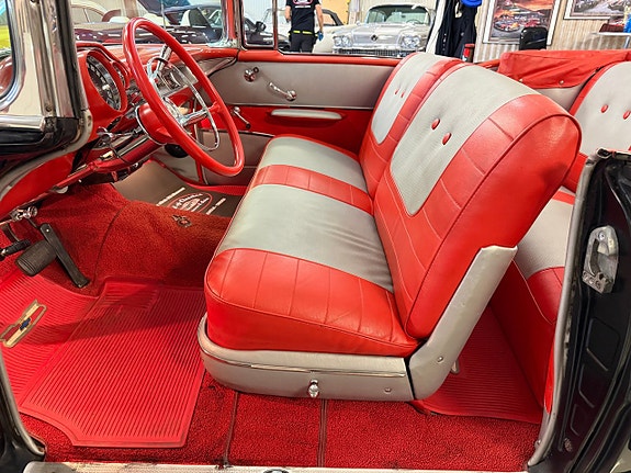 Chevrolet Bel Air 16 of 27
