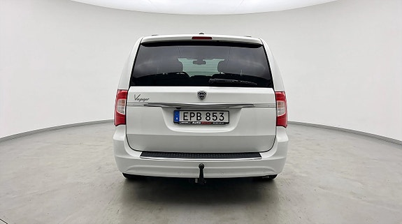 Lancia Voyager 5 of 27