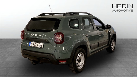 Dacia Duster 2 of 9