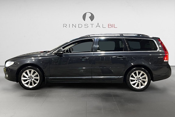 Volvo V70 4 of 17