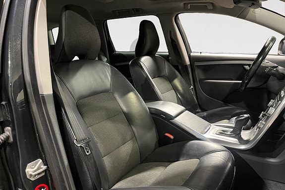 Volvo V70 15 of 17