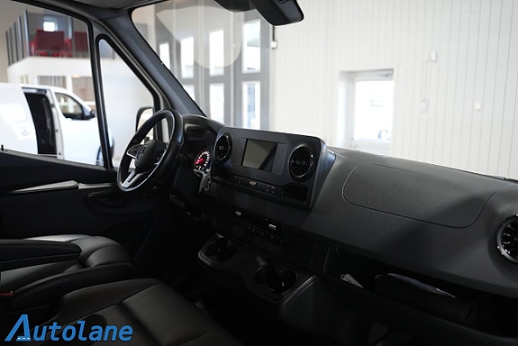 Mercedes-Benz Sprinter 317 18 of 28