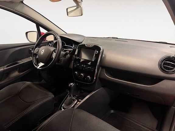 Renault Clio 15 of 20