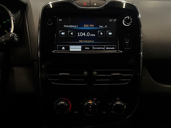 Renault Clio 16 of 20