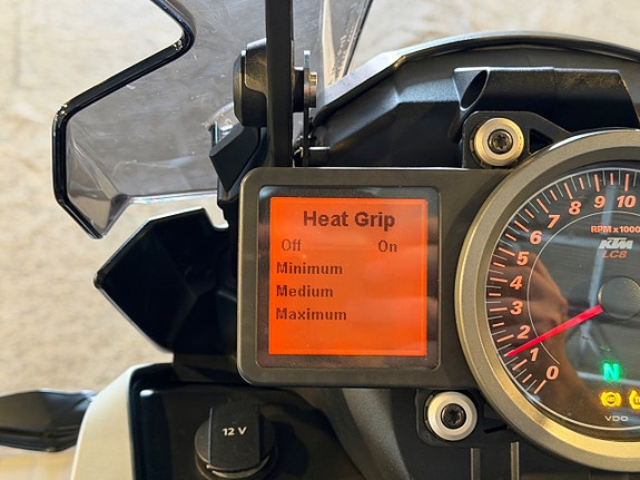 KTM 1190 Adventure Grey 2014 |Värmehandtag| Elektronisk fjädring 12 of 18