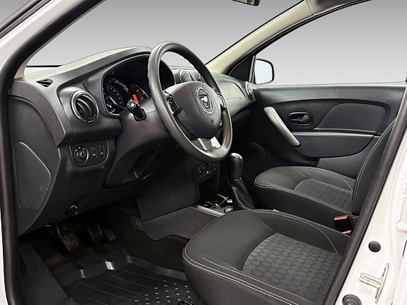 Dacia Logan 4 of 6