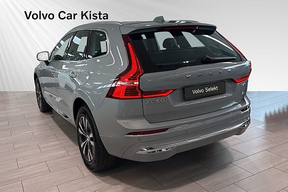 Volvo XC60 4 of 30