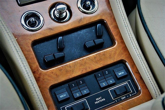 Bentley Turbo R 13 of 18
