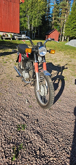 Yamaha 3 of 5