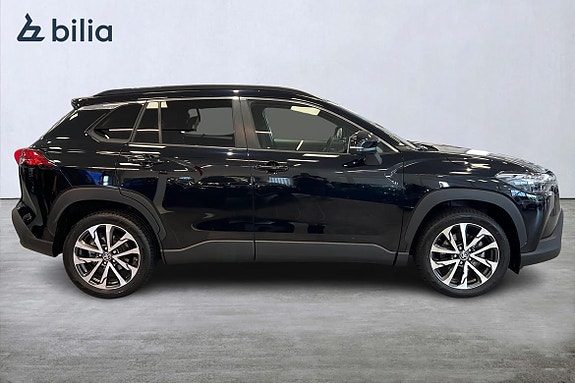 Toyota Corolla Cross 18 of 22