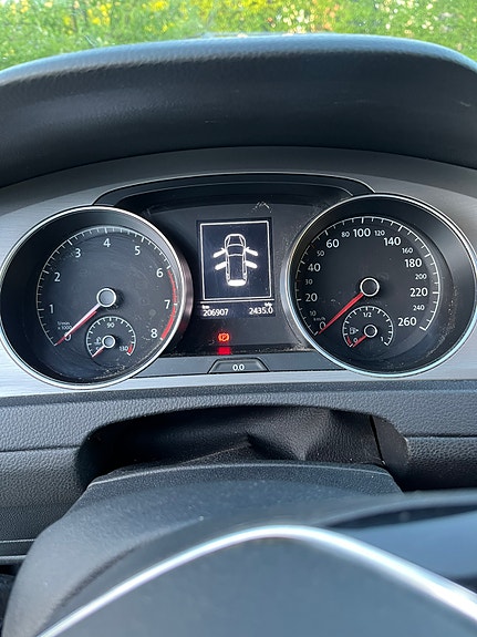 Volkswagen Golf VII 4 of 4