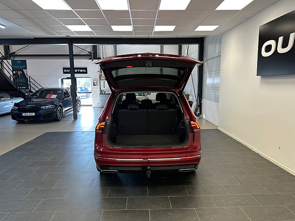 Volkswagen Tiguan Allspace 11 of 30