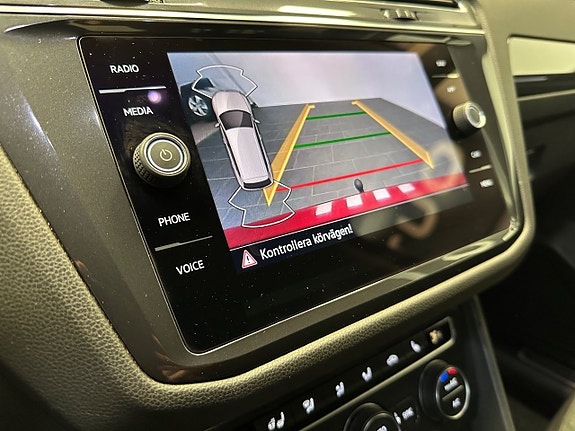 Volkswagen Tiguan Allspace 29 of 30