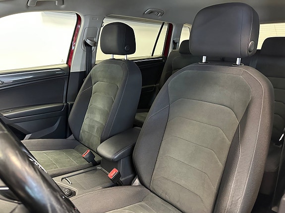 Volkswagen Tiguan Allspace 16 of 30