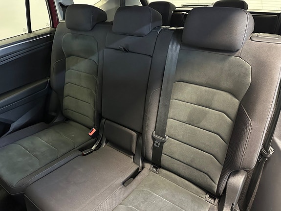 Volkswagen Tiguan Allspace 20 of 30