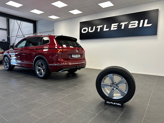 Volkswagen Tiguan Allspace 7 of 30