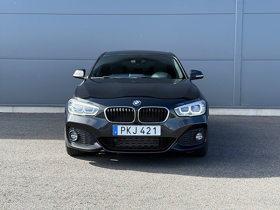 BMW 118d 19 of 27