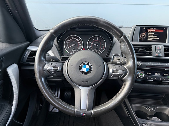 BMW 118d 22 of 27